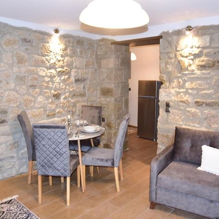 Elen'S Suites Pramanta Exterior foto